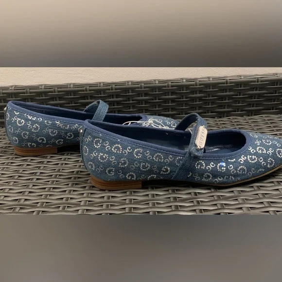 GUESS Mary Jane / Ballerina Flats•Blue Denim w/Embellishments•Sz 5 1/2•NWT - Picture 4 of 9